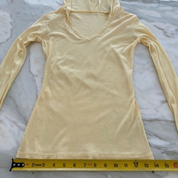 STEPHANIE B YELLOW LONG SLEEVE HOODIE SMALL NWOTS! - Picture 8 of 15